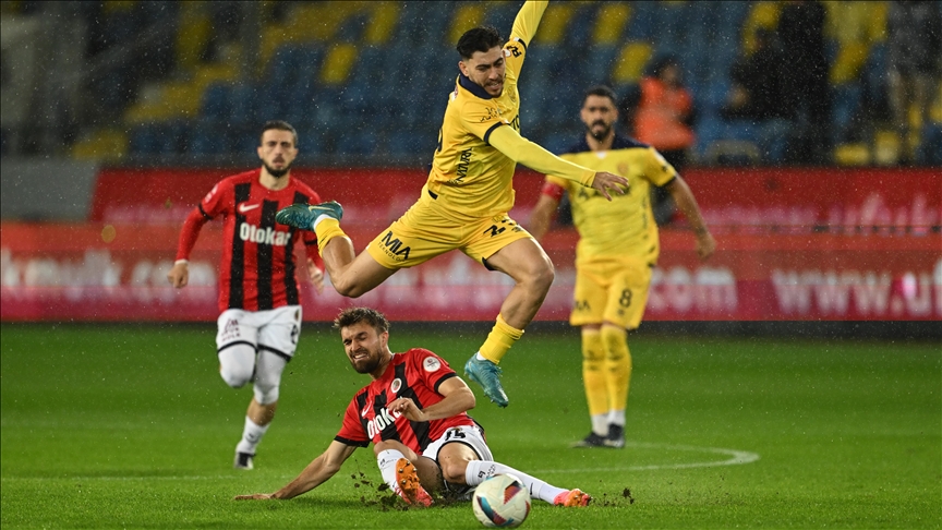 Trendyol 1. Lig'de Ankara derbisinde yarın karşı karşıya gelecek MKE