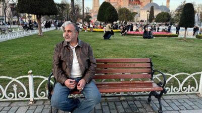 Babaannesi tarafından üç yaşındayken Mısır’a götürülen Kayhan Kaan Alaybeyi, 55