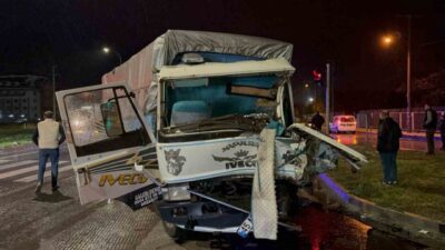 Bursa'da esnaflık yapan Ümit T., iddiaya göre madde bağımlısı kardeşinin