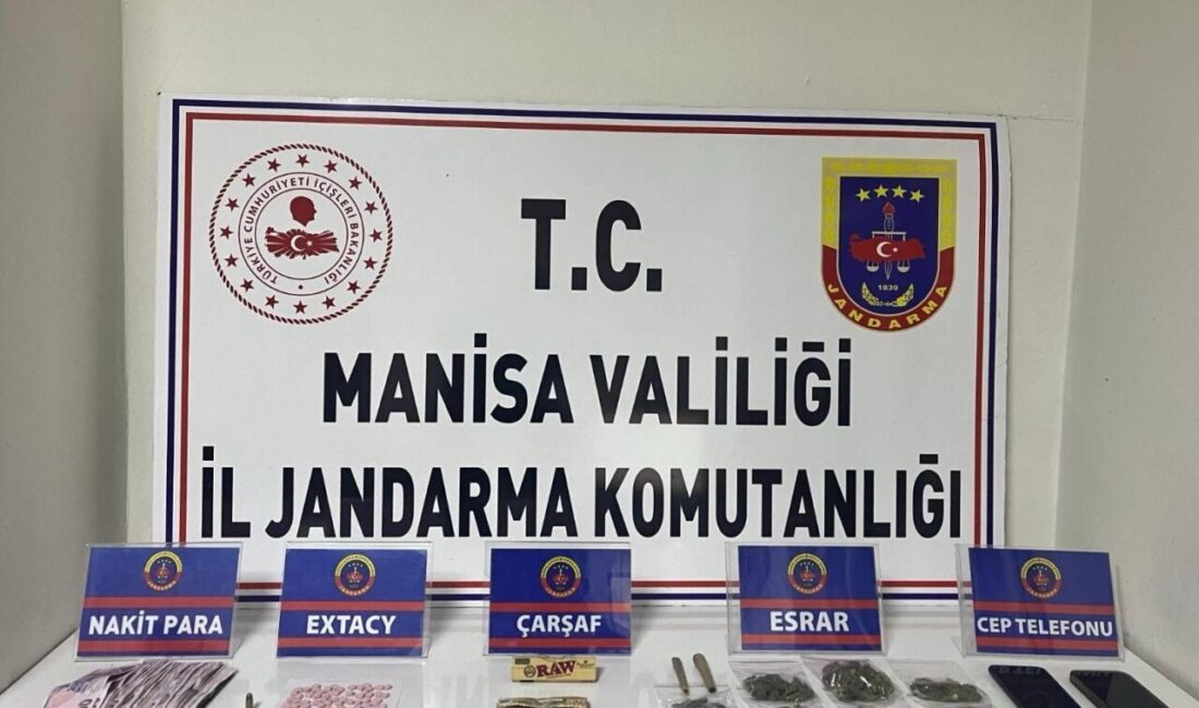Manisa'nın Salihli ilçesinde uyuşturucuyla yakalanan şüpheli gözaltına alındı.