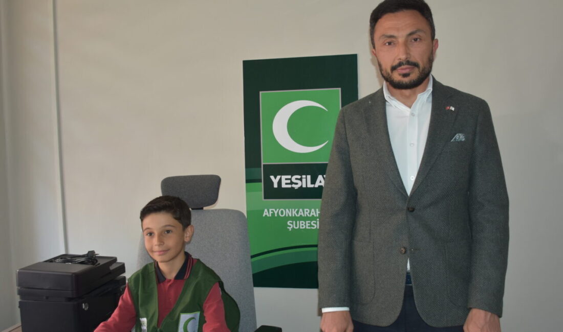 AFYONKARAHİSAR (AA) – Yeşilay Afyonkarahisar Şube Başkanı Arif Kavas, 23