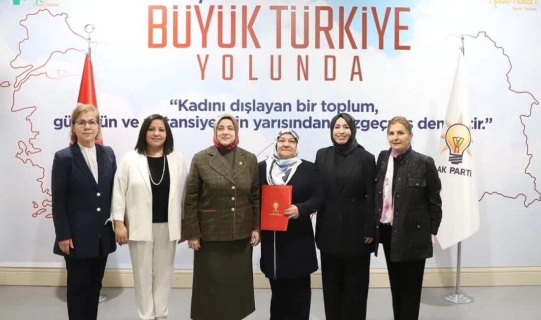 
AK Parti Afyonkarahisar teşkilatında kadın kolları yapılanmasında önemli bir değişiklik
