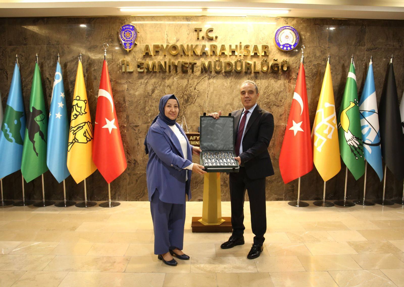 İscehisar Belediye Başkanı Seyhan Kılınçarslan, AK Parti İscehisar İlçe Başkanı