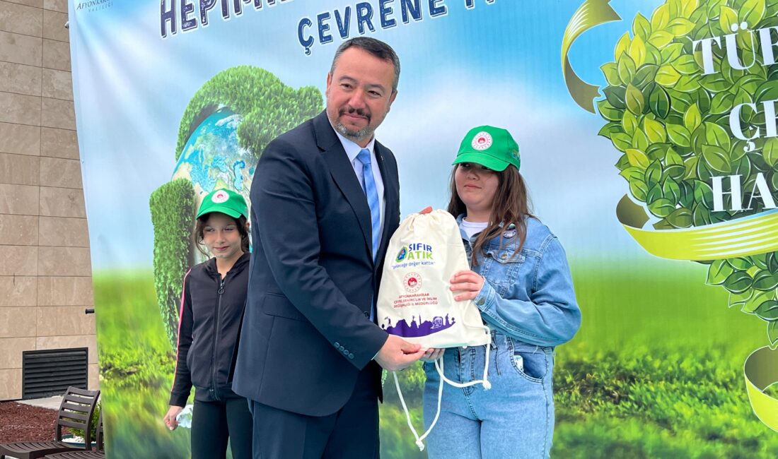 Afyonkarahisar’da Türkiye Çevre Haftası dolayısıyla tören düzenlendi. Çevre, Şehircilik ve