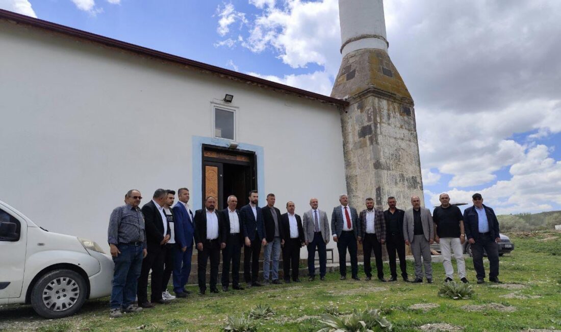 AK Parti Afyonkarahisar İl Başkanı Turgay Şahin, Horasan erlerinin izlerini