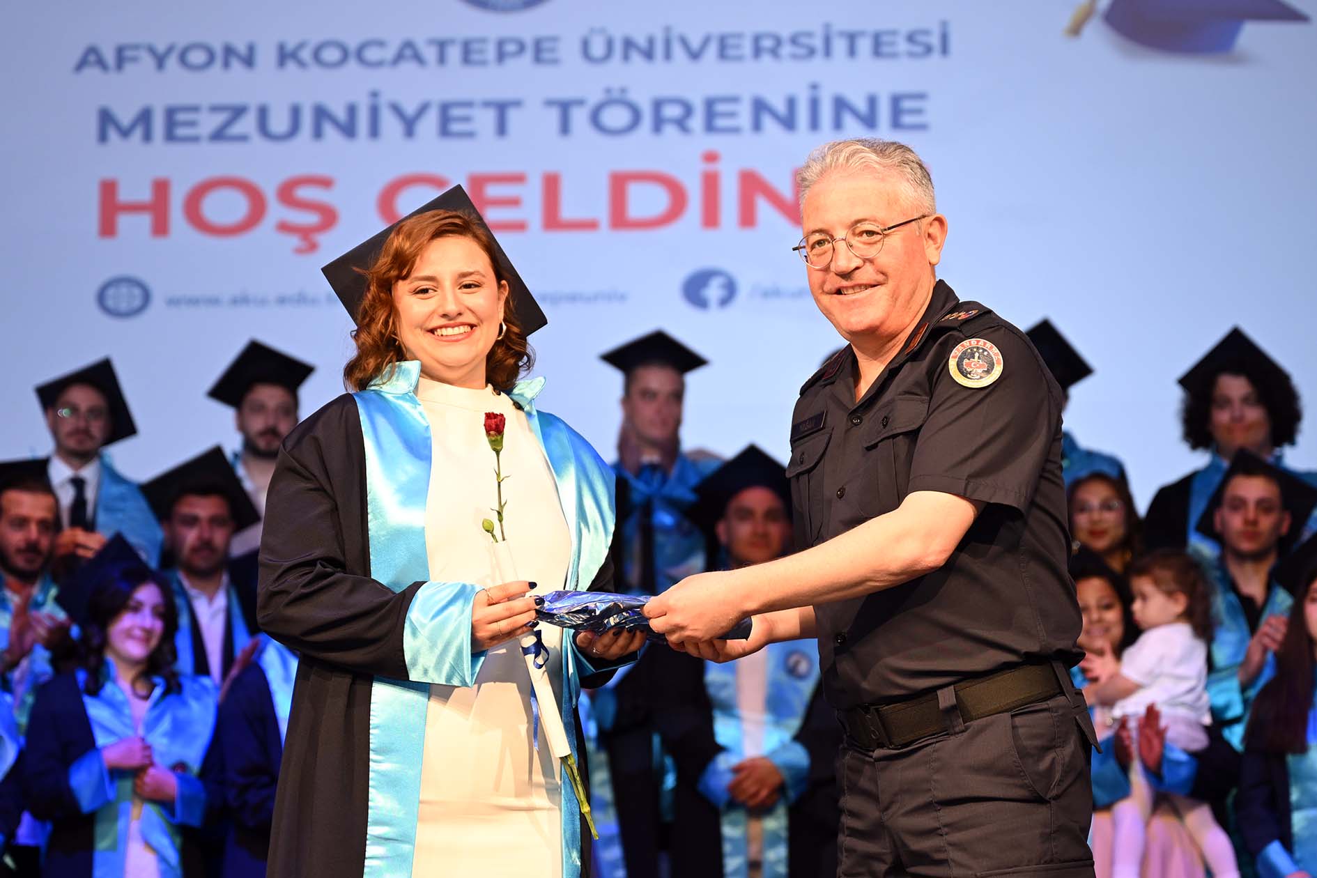 Afyon Kocatepe Üniversitesi (AKÜ) Veteriner Fakültesi 2024-2025 Akademik Yılı mezuniyet