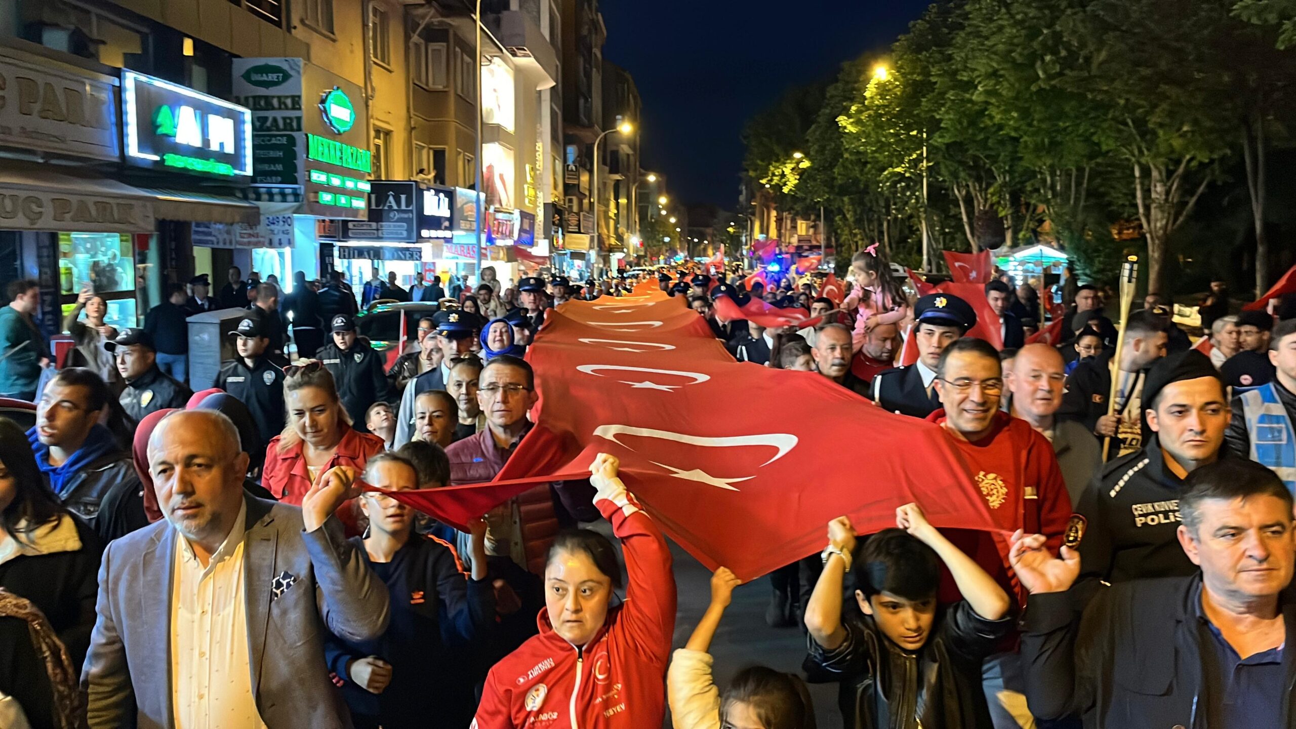 19 Mayıs Atatürk’ü Anma, Gençlik ve Spor Bayramı dolayısıyla Afyonkarahisar’da