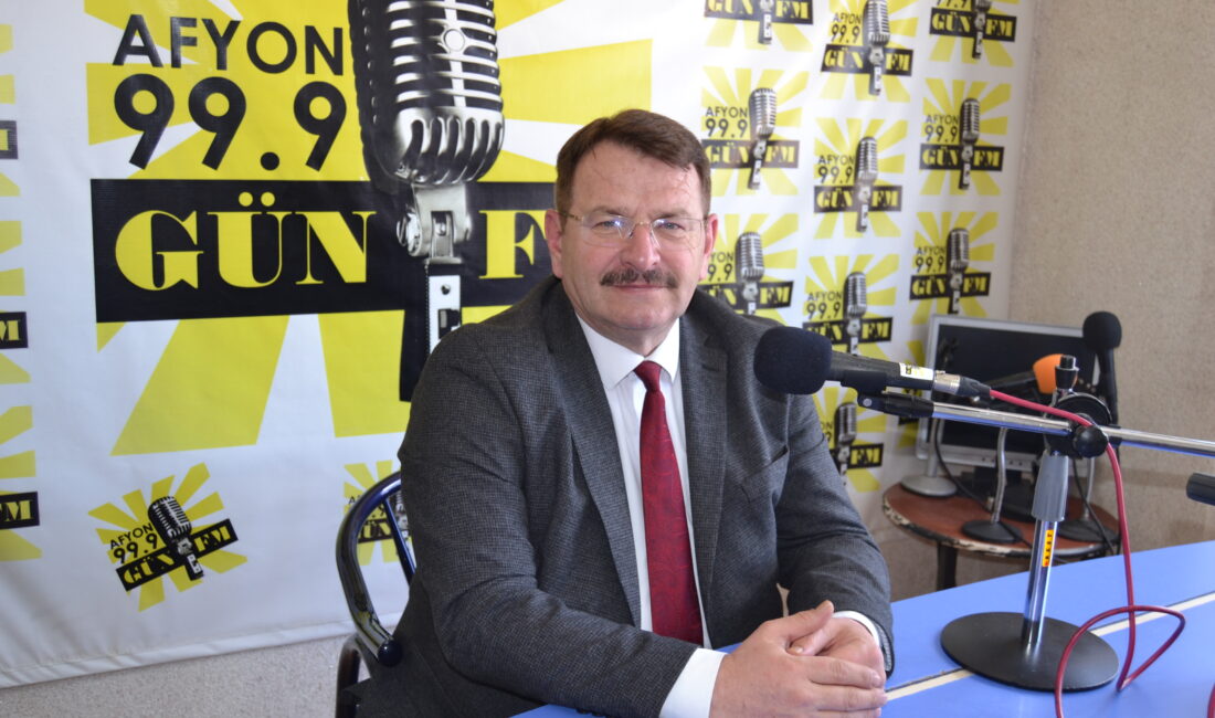 Gün FM’de Sosyal Güvenlik Haftası nedeniyle düzenlenen yayının konuğu Sosyal