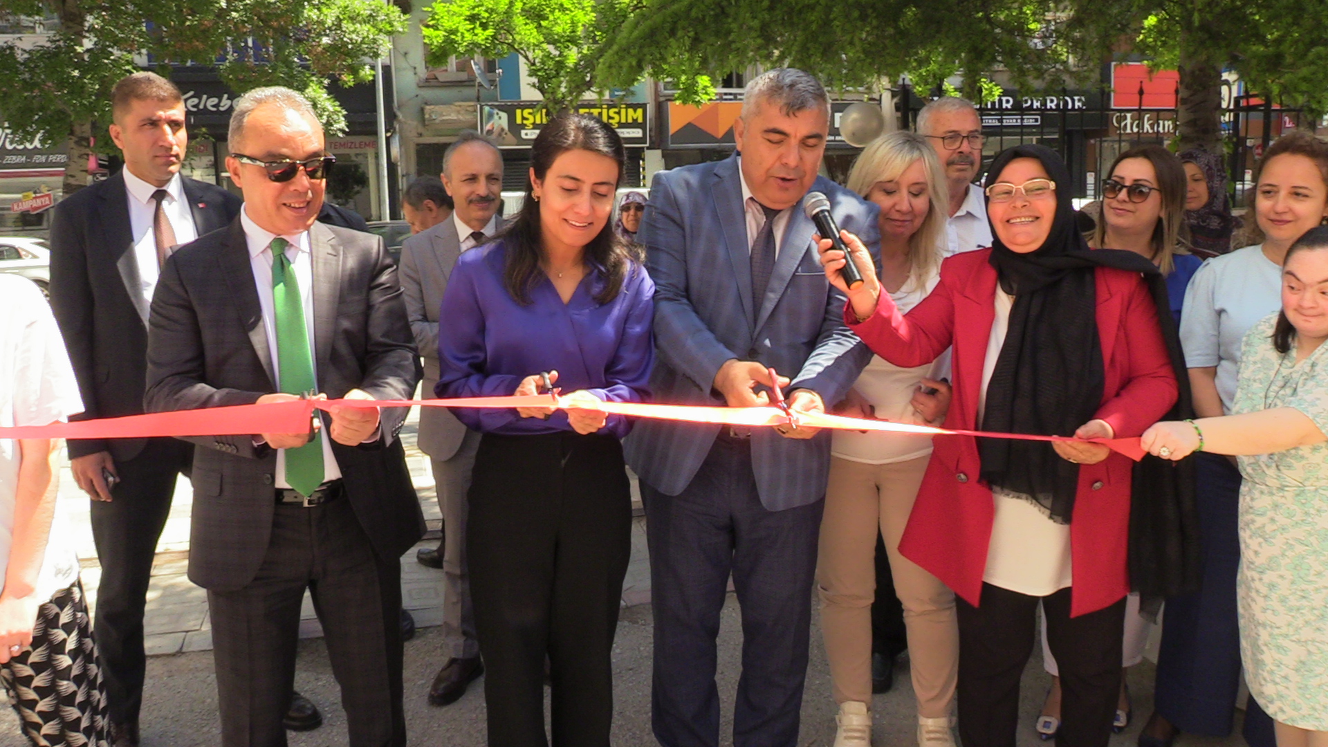 Afyonkarahisar’da Ağır Düzey Zihinsel Engelliler için Yardım Derneği tarafından her