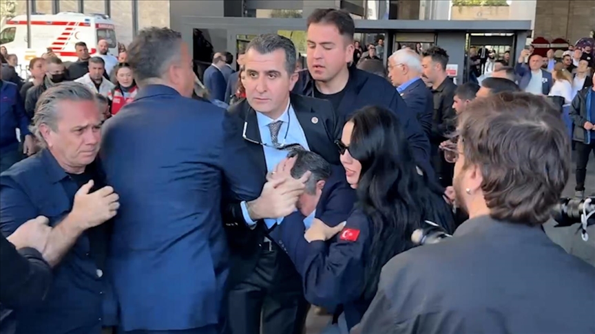 Afyonkarahisar Belediye Başkanı Burcu Köksal ve CHP Afyonkarahisar İl Başkanı