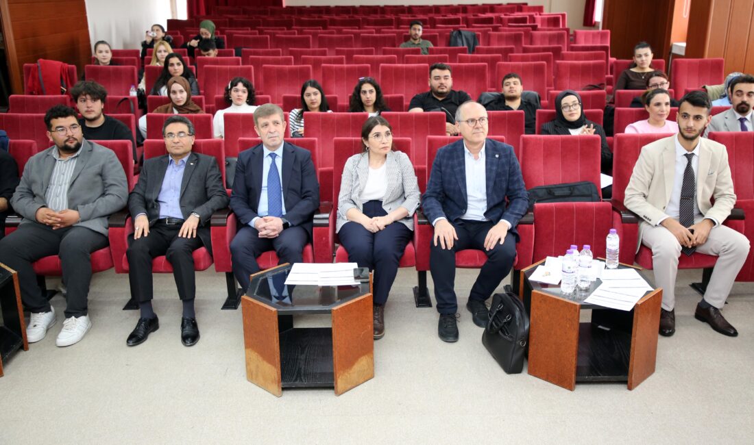 Afyon Kocatepe Üniversitesi (AKÜ) Fen Edebiyat Fakültesi Tarih Bölüm Başkanlığı