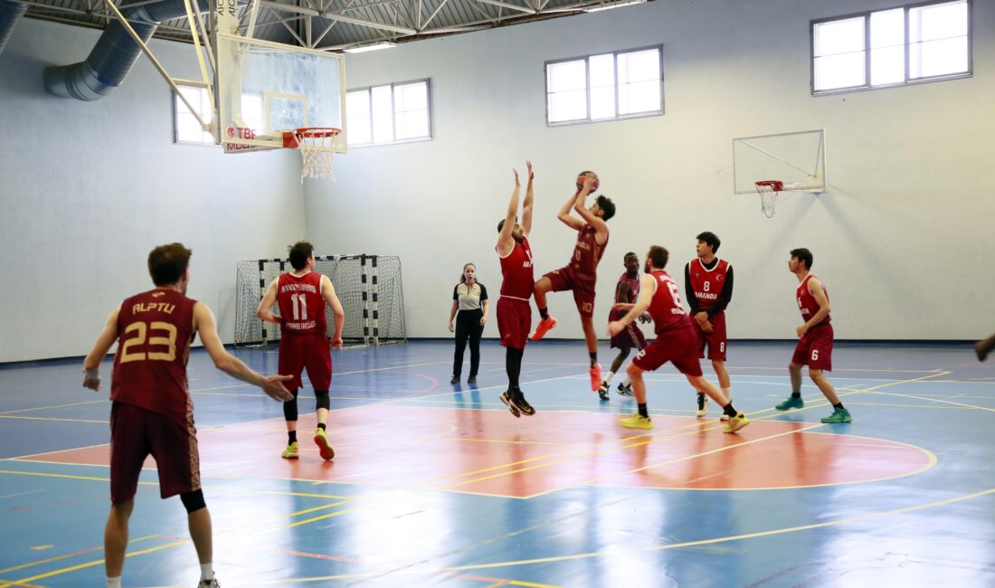 Afyon Kocatepe Üniversitesinde (AKÜ) 2024-2025 Eğitim-Öğretim Yılı Spor Oyunları final