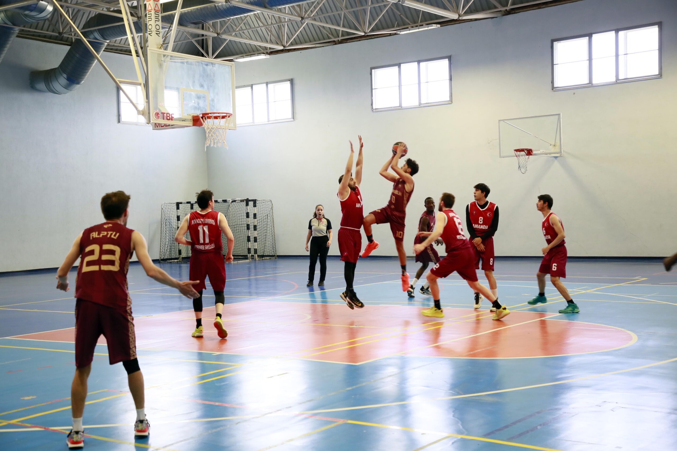 Afyon Kocatepe Üniversitesinde (AKÜ) 2024-2025 Eğitim-Öğretim Yılı Spor Oyunları final