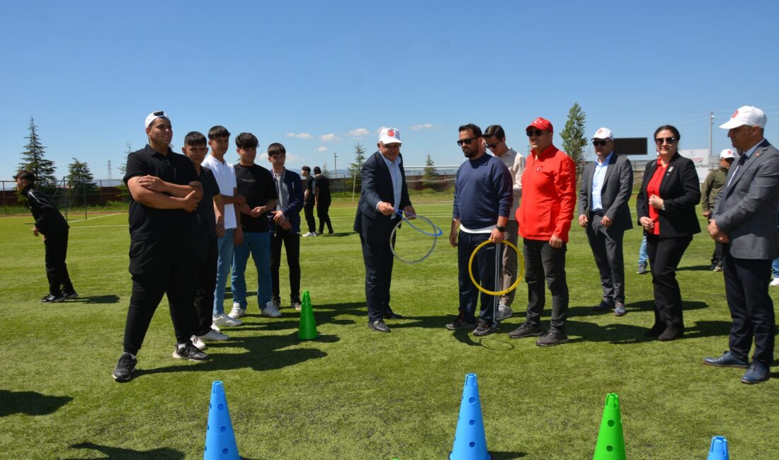 Sandıklı Kaymakamlığı himayelerinde, Sandıklı Belediyesi ve Gençlik ve Spor İlçe