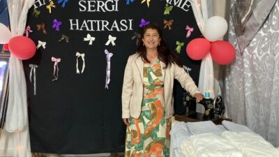 
Afyonkarahisar’ın Sultandağı ilçesinde, Halk Eğitim Merkezi Müdürlüğü bahçesinde yıl sonu