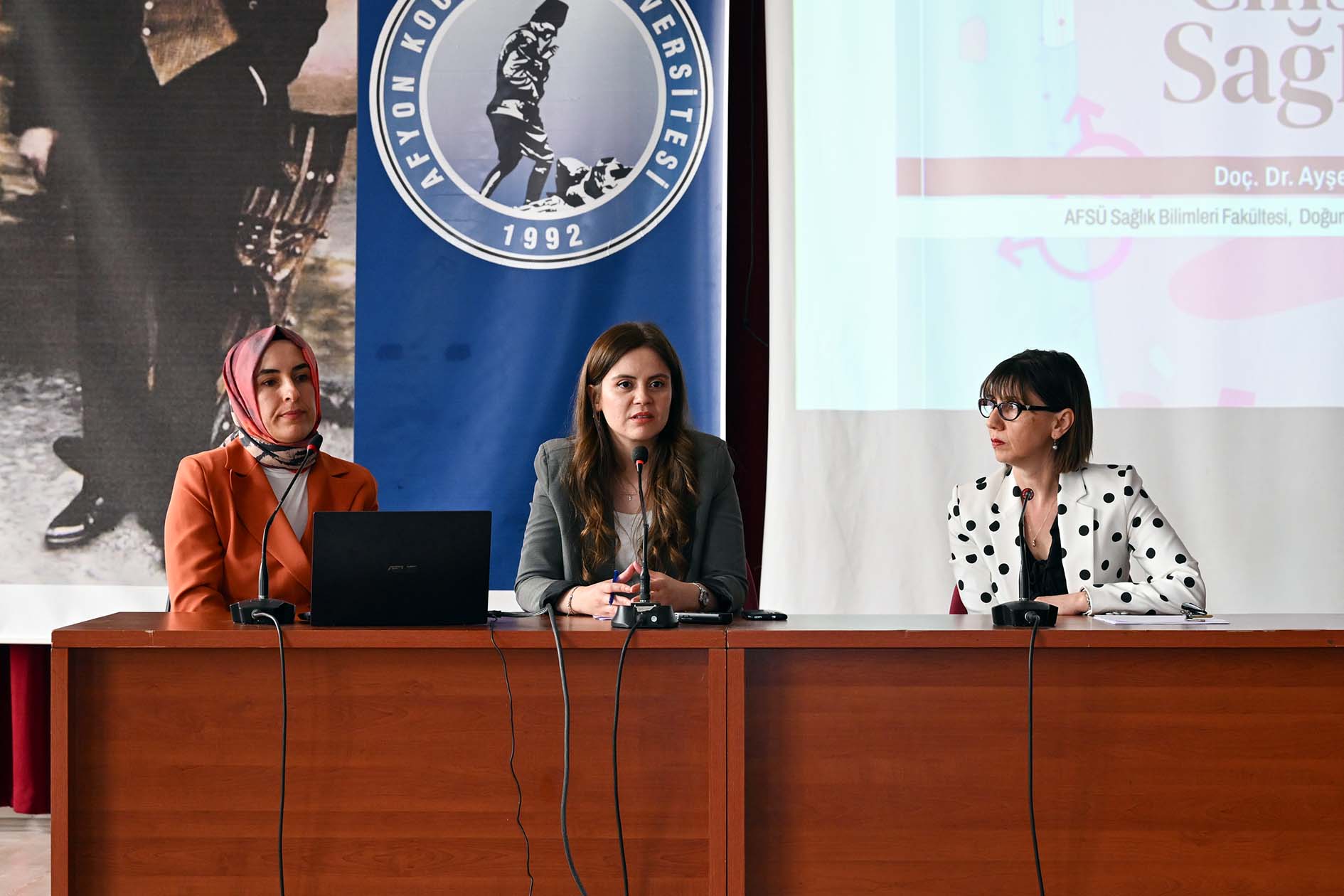 
Afyon Kocatepe Üniversitesi (AKÜ), Afyonkarahisar Sağlık Bilimleri Üniversitesi (AFSÜ) ve