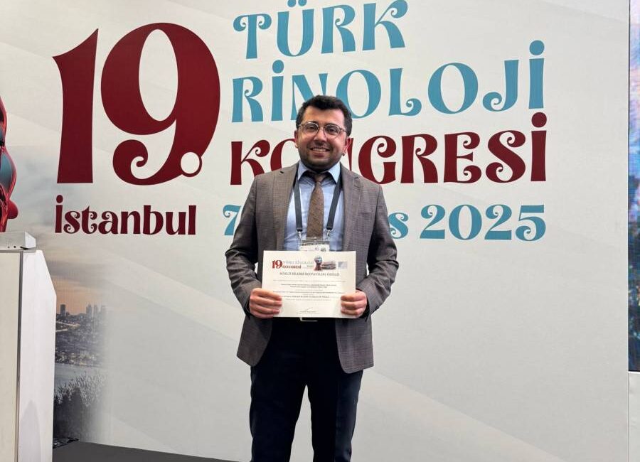AFSÜ’lü akademisyenlerin, burun estetiği ameliyatı sonrası hasta memnuniyetlerini incelediği (rinoplasti)