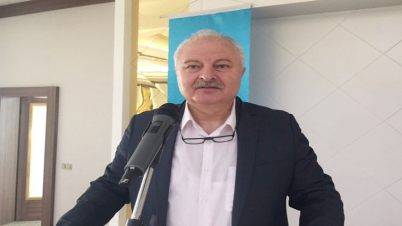 Sağlık-Sen Afyonkarahisar Şube Başkanı Abdülkadir Hız, İl Sağlık Müdürlüğü yöneticilerine