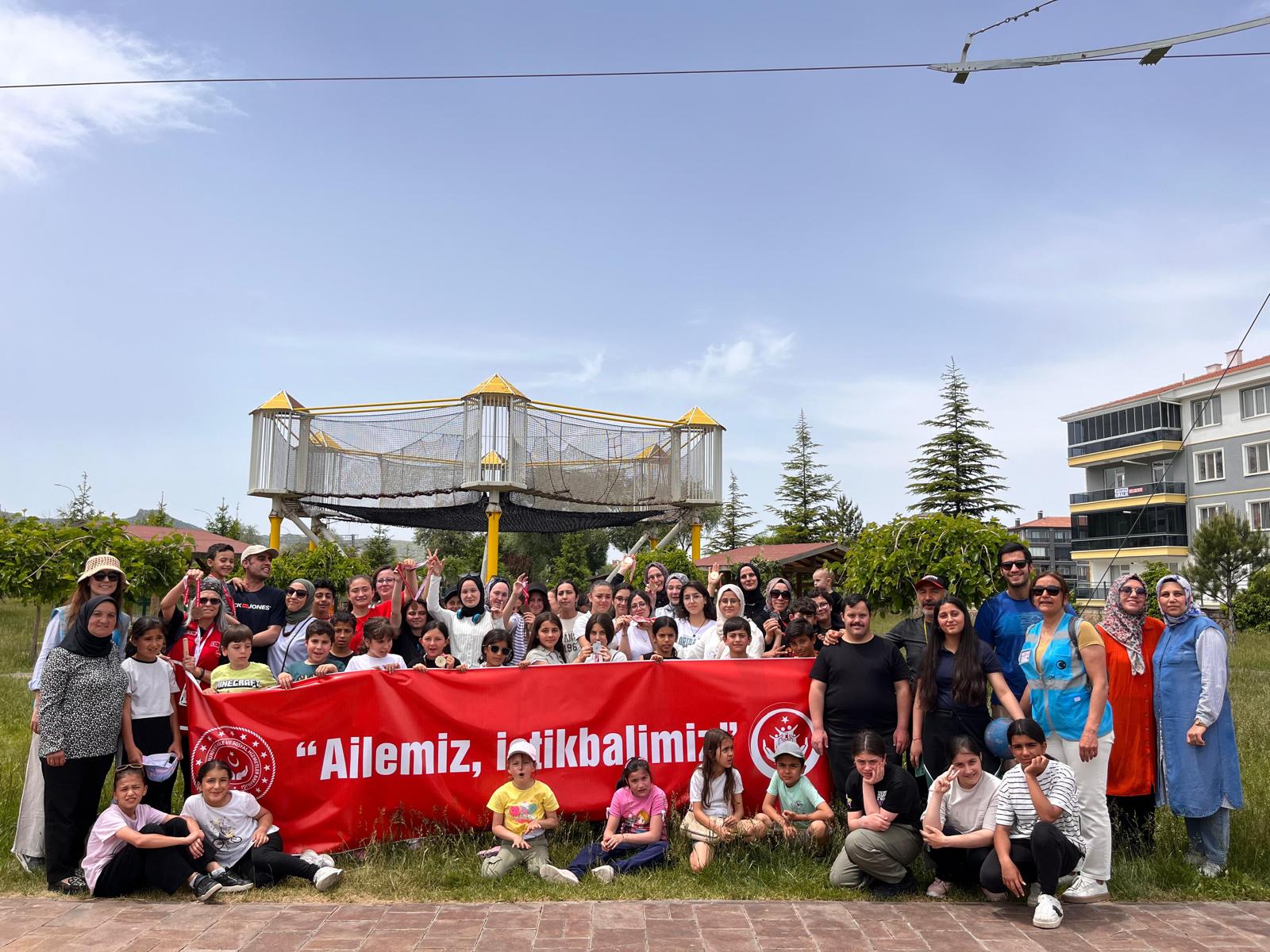 Afyonkarahisar’da doğa ile iç içe, birlik ve beraberlik dolu bir