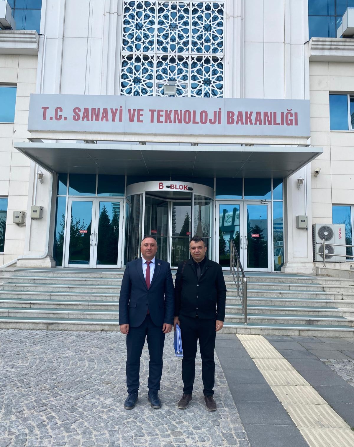   Çay Belediye Başkanı Yaşar Kemal Kantartopu, Sanayi ve Teknoloji