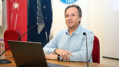 İİBF İktisat Bölümü Öğretim Üyesi Dr. Öğretim Üyesi Bülent Altay,