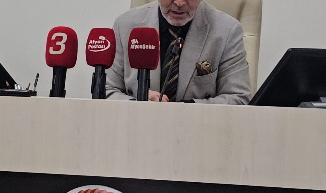 Afyonkarahisar İl Genel Meclisi mayıs ayı toplantılarının 3. oturumu Başkan
