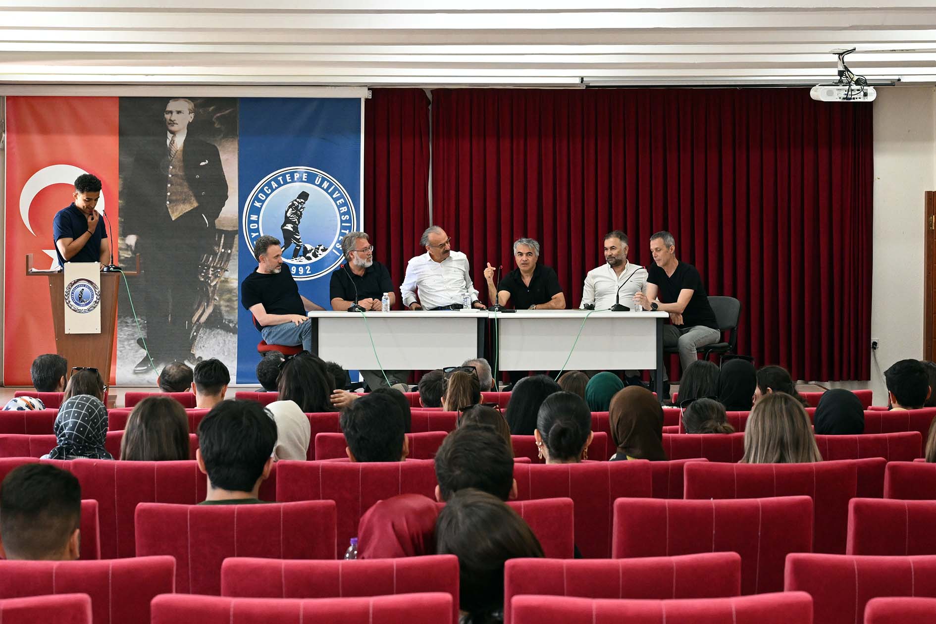 Afyon Kocatepe Üniversitesi (AKÜ) Fen Edebiyat Fakültesi Matematik Kulübü tarafından,