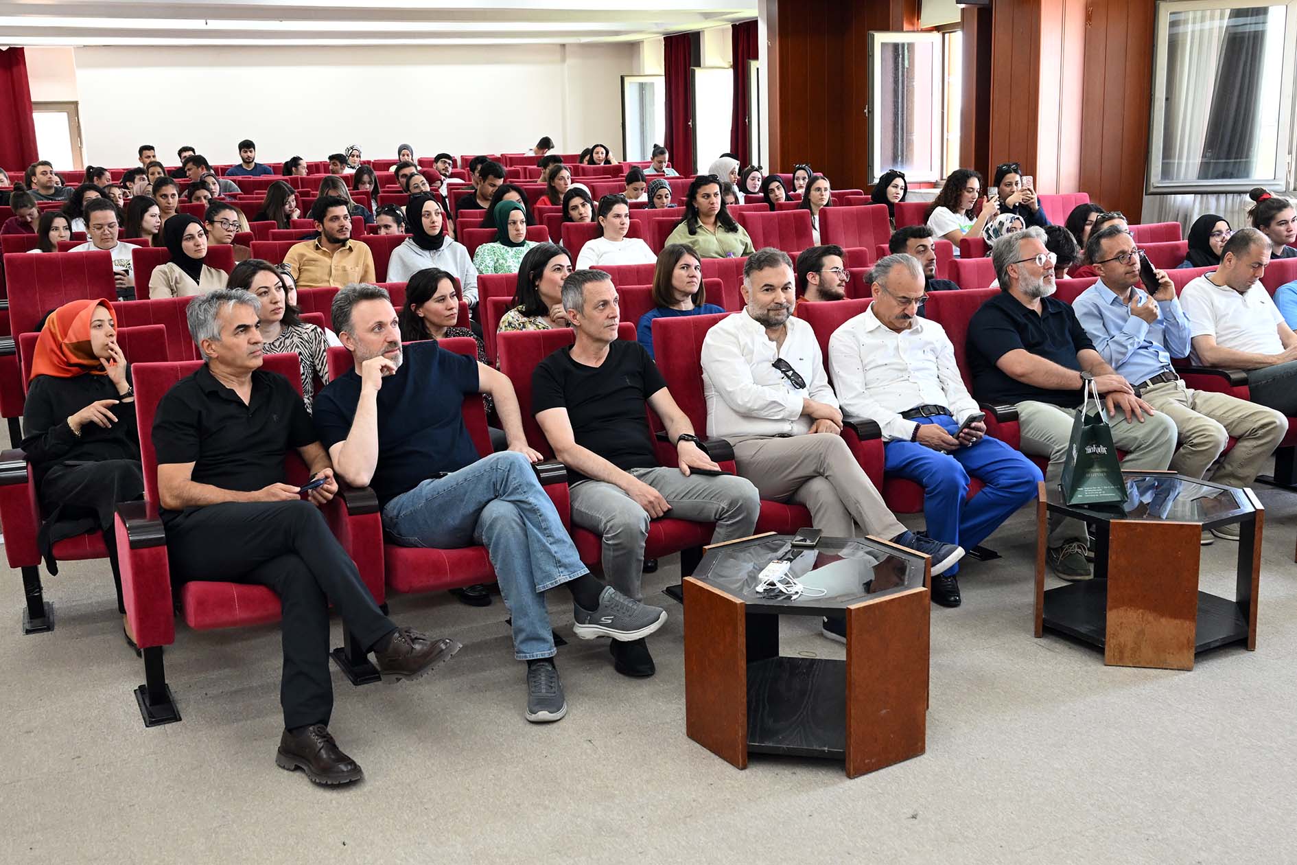 Afyon Kocatepe Üniversitesi (AKÜ) Fen Edebiyat Fakültesi Matematik Kulübü tarafından,