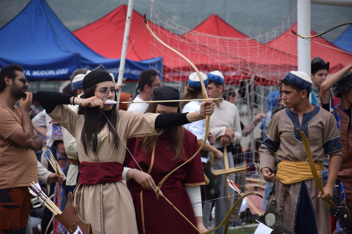 Afyonkarahisar’da Okul Sporları Geleneksel Türk Okçuluğu Grup Müsabakaları, küçük, yıldız