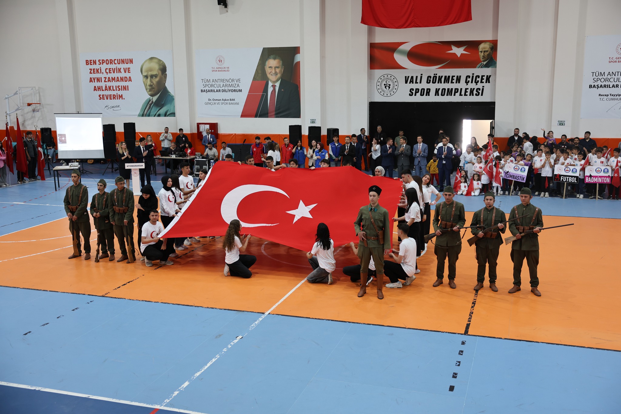 19 Mayıs Atatürk’ü Anma, Gençlik ve Spor Bayramı, Sandıklı’da coşku
