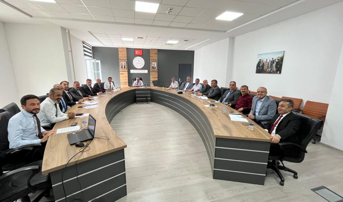Afyonkarahisar İl Taşımalı Eğitim Değerlendirme Komisyonu Toplantısı, Milli Eğitim Müdür