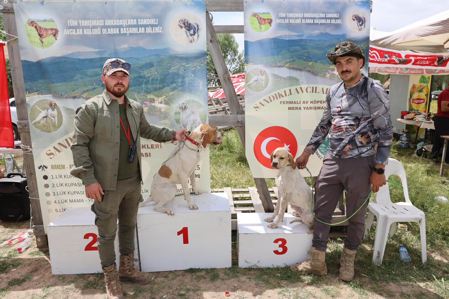 Sandıklı Belediye Başkanı Adnan Öztaş, Sandıklı Avcılar Kulübü tarafından Ürküt