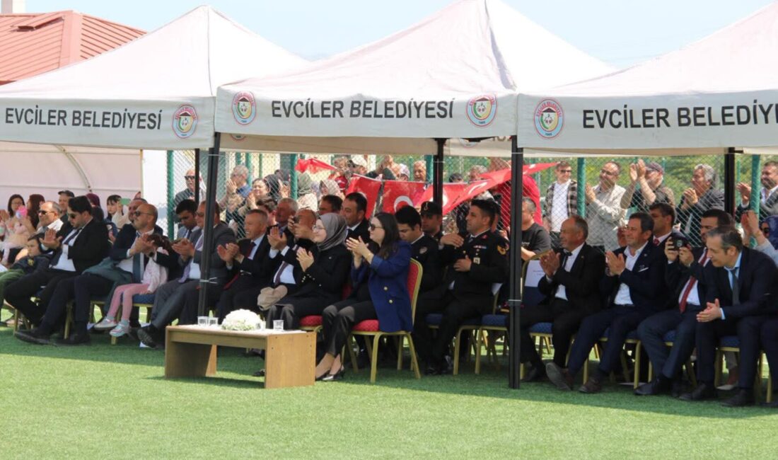 Evciler Belediye Başkanı Berrin Uğurlu, Evciler Kaymakamlığı Gençlik ve Spor
