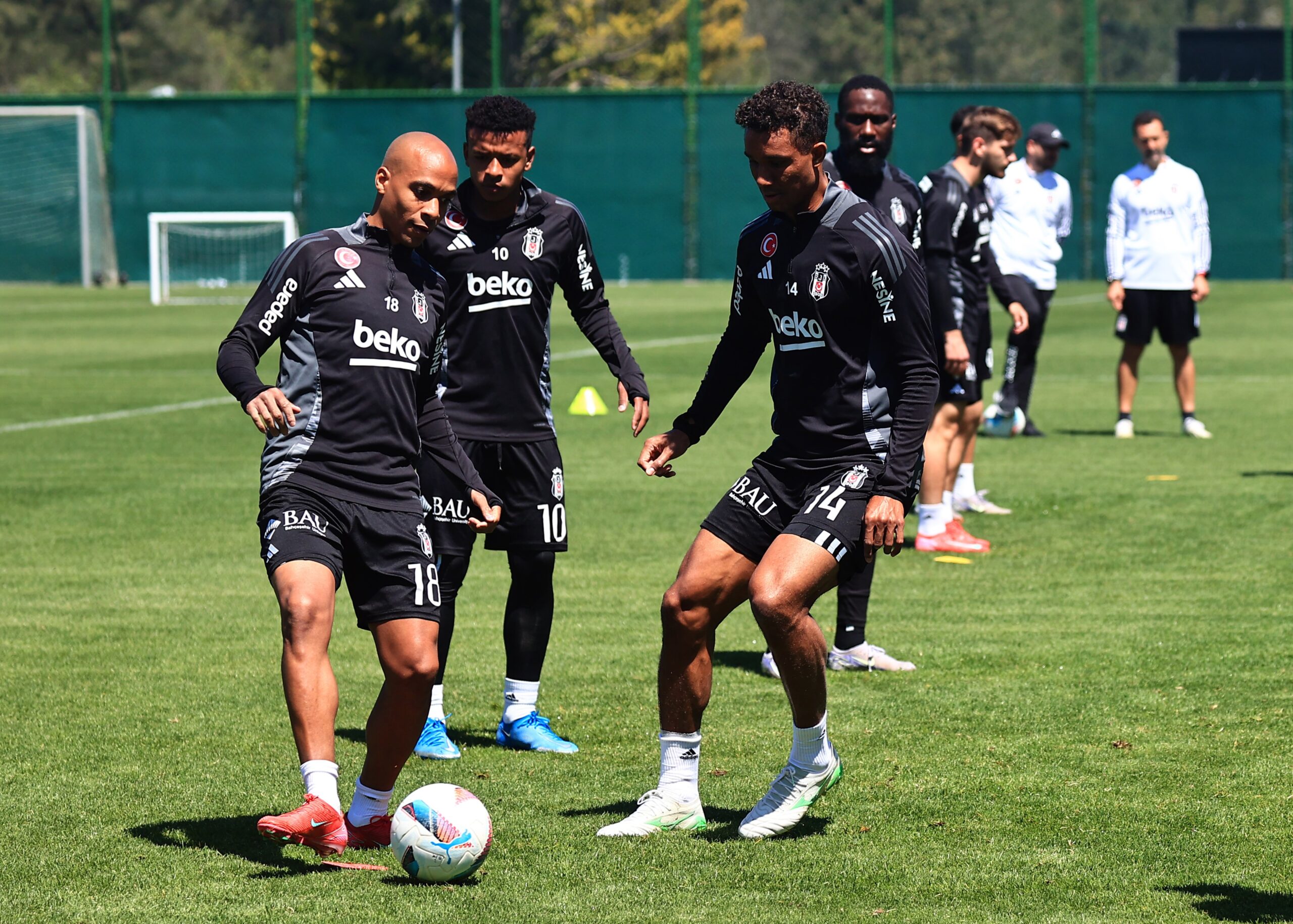 Beşiktaş, Trendyol Süper Lig'in 34. haftasında Fenerbahçe ile deplasmanda oynayacağı