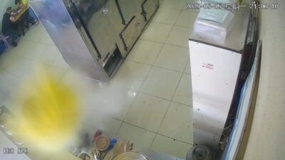 Mersin'de bir lokantada düdüklü tencere patladı. Saniyeler önce mutfaktan çıkan