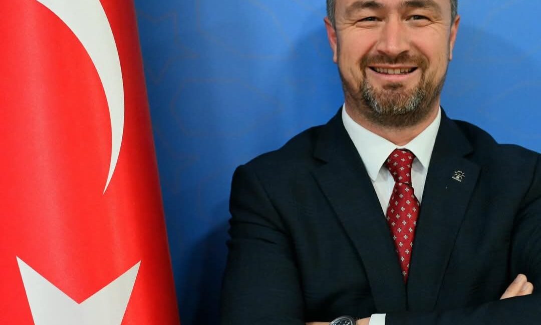 AK Parti İlçe Başkanı Mutlu Turgut, Mustafakemalpaşa’daki Suuçtu Şelalesi Tabiat