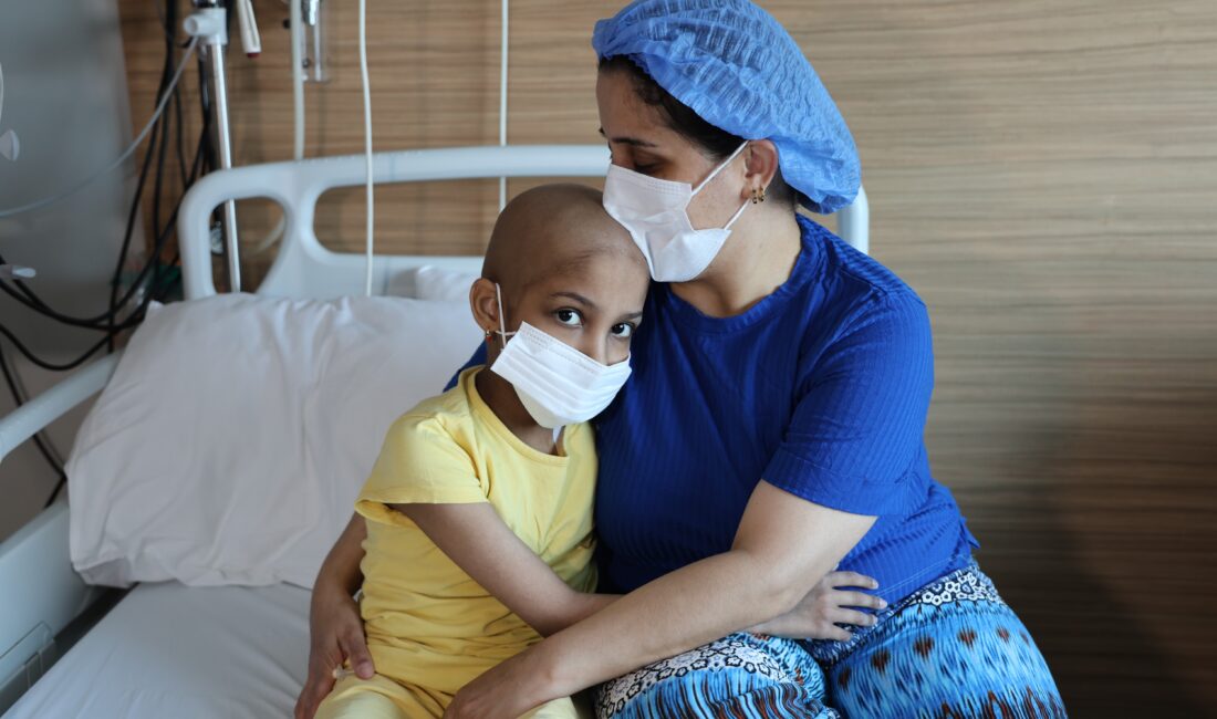 Adana’da 9 yaşındaki lösemi hastası Gülşen Yazel’in yaşama tutunabilmesi için