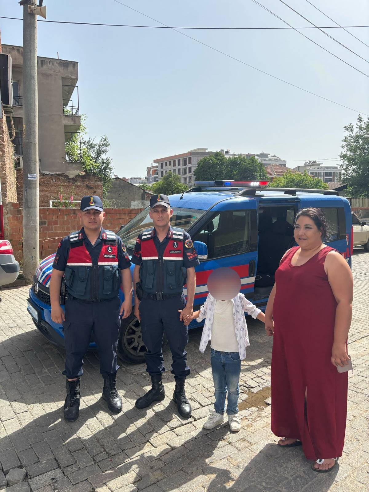  Aydın’ın İncirliova ilçesinde bir düğüne gelen ve kaybolan 8 yaşındaki