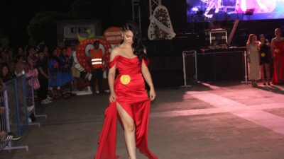 Aydın'ın Sultanhisar ilçesinde bu yıl 53.'sü düzenlenen Uluslararası Sultanhisar Atça