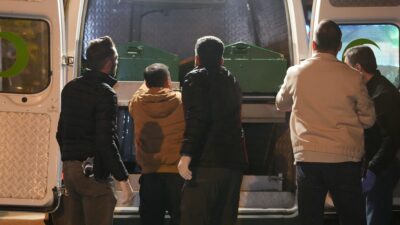  Kırıkkale'nin Yahşihan ilçesinde iki grup arasında çıkan kavgada tabancayla vurulan