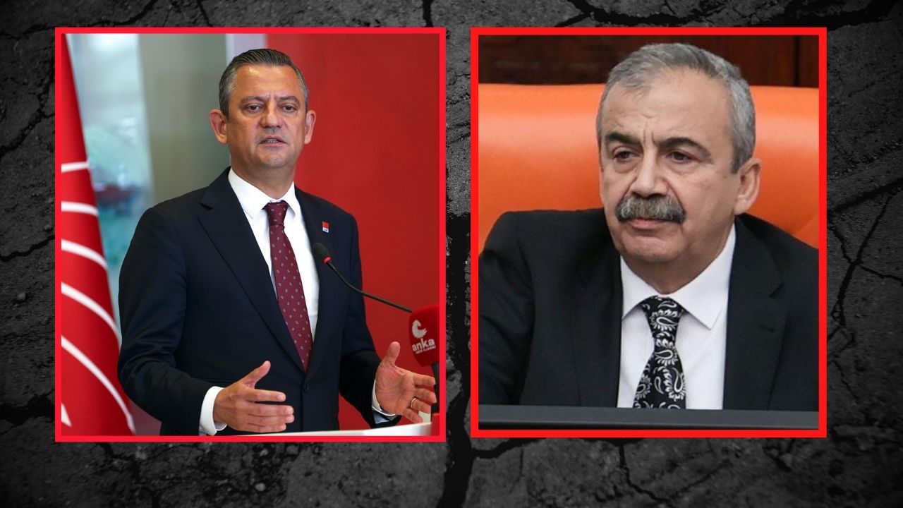 "Bir Cumhuriyet Şarkısı" Filminin Senaryosunu Sırrı Süreyya Önder Yazmış