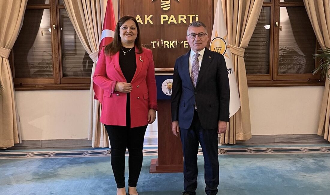 Burcu Köksal’dan TBMM’de Ziyaret Afyonkarahisar Belediye Başkanı Burcu Köksal, Türkiye Büyük Millet Meclisi’nde AK