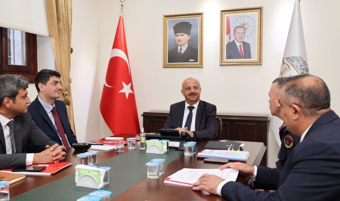 
Afyonkarahisar Valiliği, 1 Haziran 2025 Pazar günü kent genelinde 14