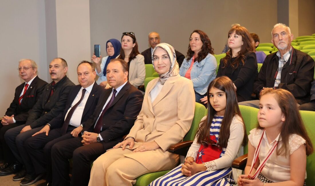 Afyonkarahisar F Klavye Derneği genel kurulu yapıldı. Afyonkarahisar Ticaret ve