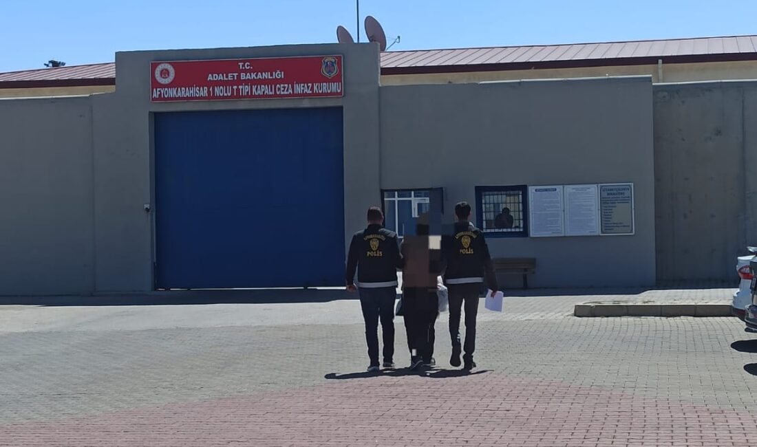 Afyonkarahisar Emniyet Müdürlüğü ekiplerince yürütülen çalışmalar kapsamında, çeşitli suçlardan 16