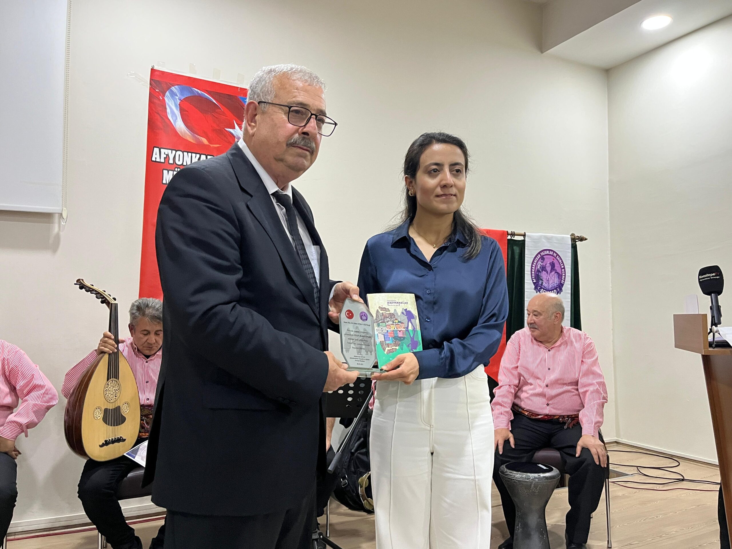 Afyonkarahisar Yazarlar ve Şairler Derneği tarafından bu yıl ikincisi düzenlenen