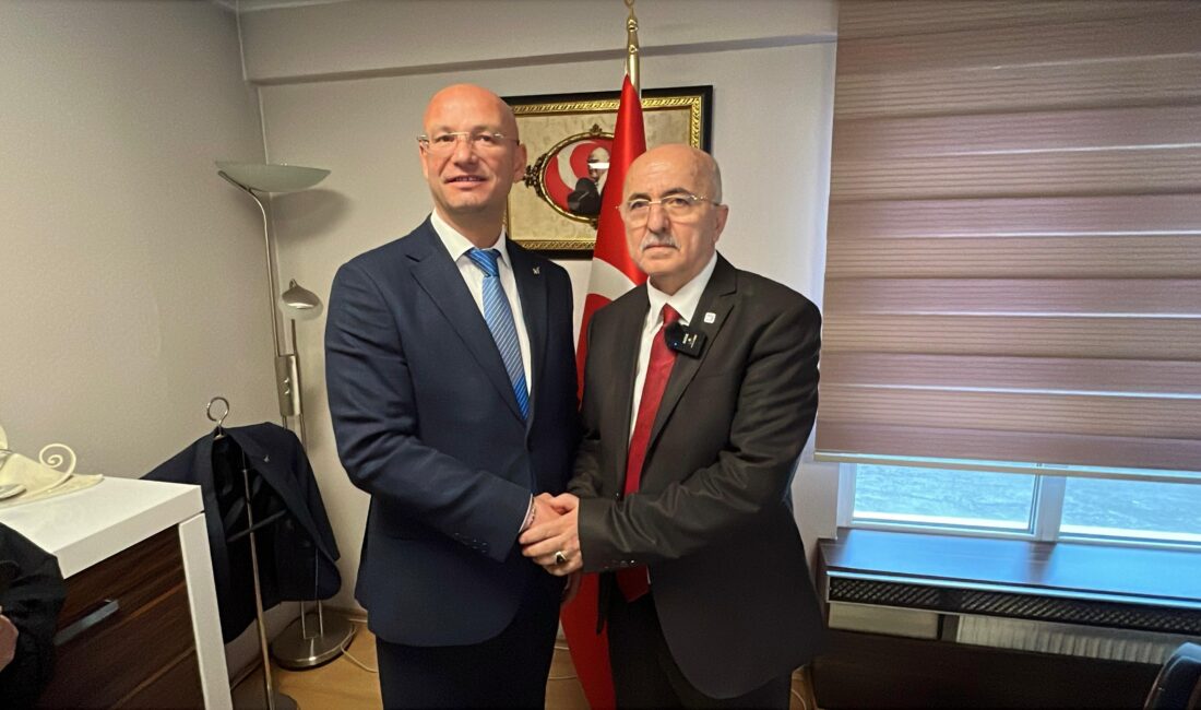 Afyonkarahisar Serbest Muhasebeci ve Mali Müşavirler Odası seçiminde oy sayımı