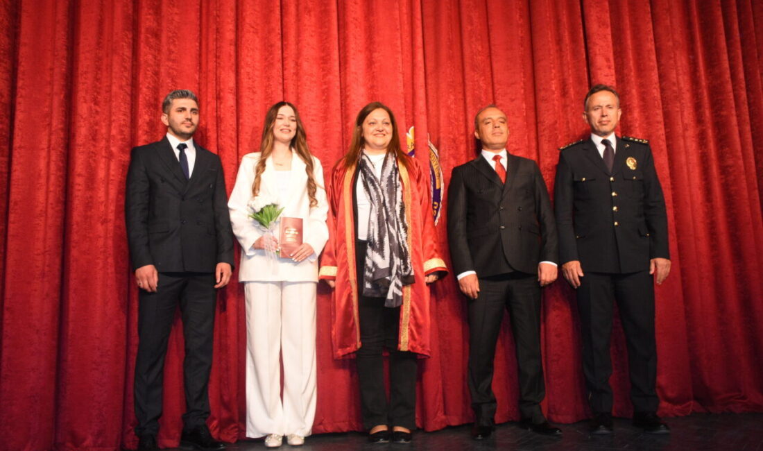 AFYONKRAHİSAR (AA) – Evliliğe ilk adımı atacak çok sayıda çiftin