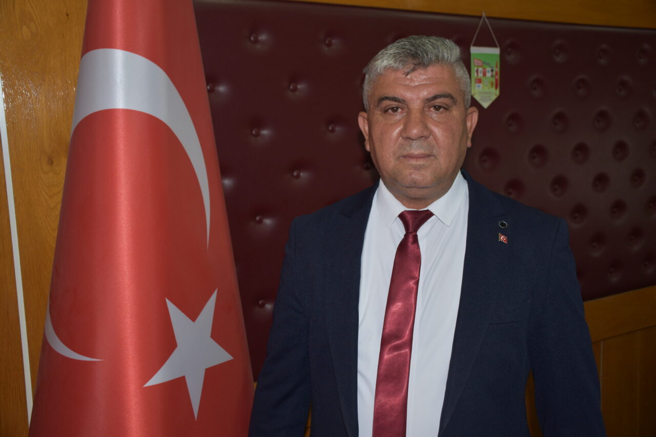 - Afyonkarahisar'da 3 belde belediyesi, gelen şikayetler üzerine ailelere çok