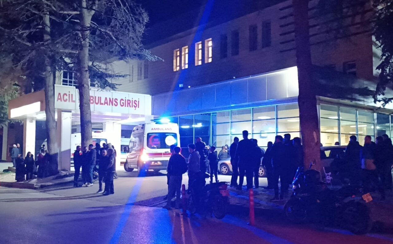 AFYONKARAHİSAR (AA) – Afyonkarahisar'ın Sandıklı ilçesinde arazi anlaşmazlığı nedeniyle çıkan